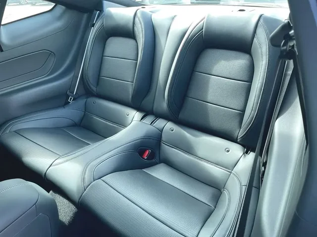 Nuevos FORD MUSTANG à Estados chez autogozo