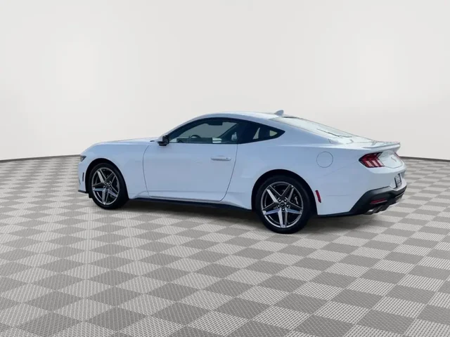 Nuevos FORD MUSTANG à Estados chez autogozo