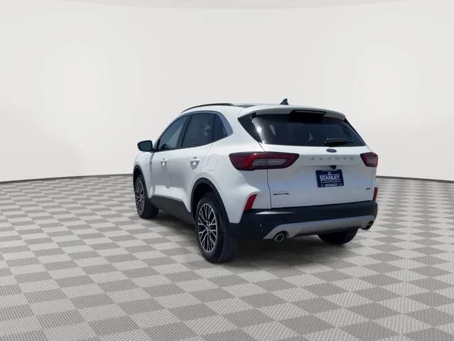 Nuevos FORD ESCAPE à Estados chez autogozo