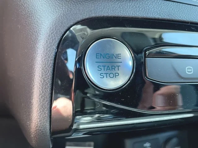 Nuevos FORD ESCAPE à Estados chez autogozo