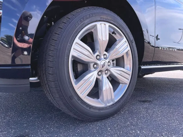 Nuevos FORD EXPEDITION à Estados chez autogozo