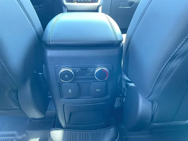 Nuevos FORD EXPLORER à Estados chez autogozo