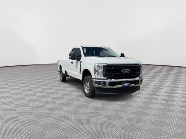 Nuevos FORD F-250 à Estados chez autogozo