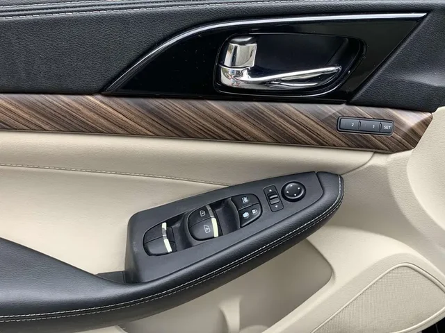 SEMINUEVOS NISSAN Maxima a Estados en autogozo