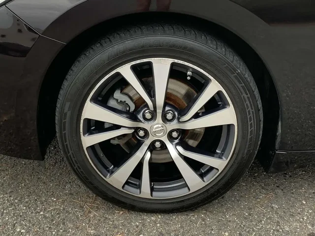 SEMINUEVOS NISSAN Maxima a Estados en autogozo