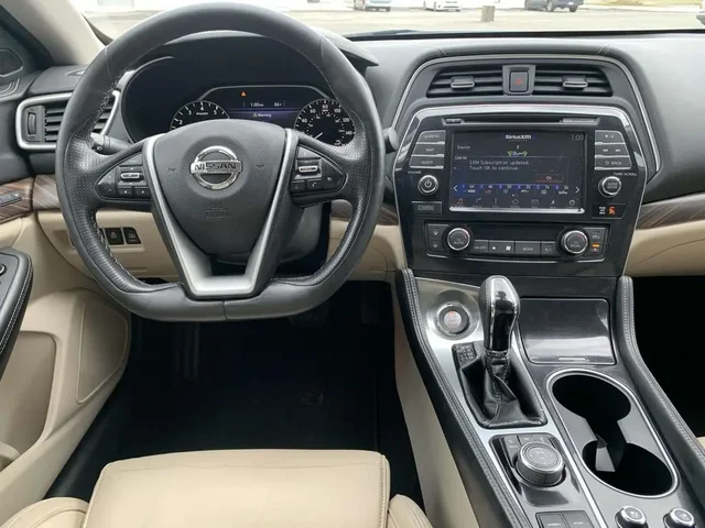 SEMINUEVOS NISSAN Maxima a Estados en autogozo