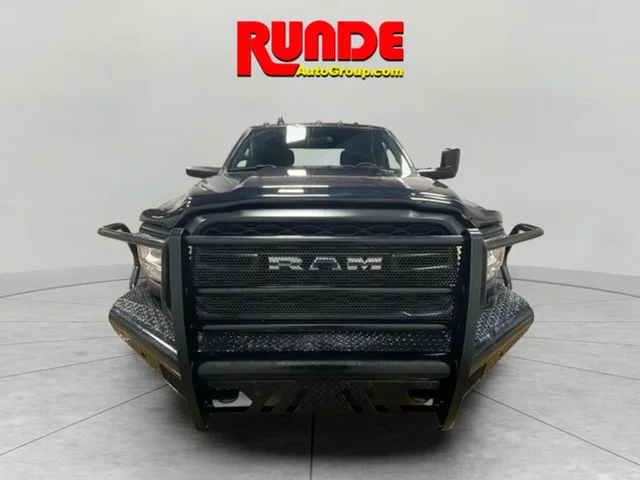 SEMINUEVOS RAM 3500 a Estados en autogozo