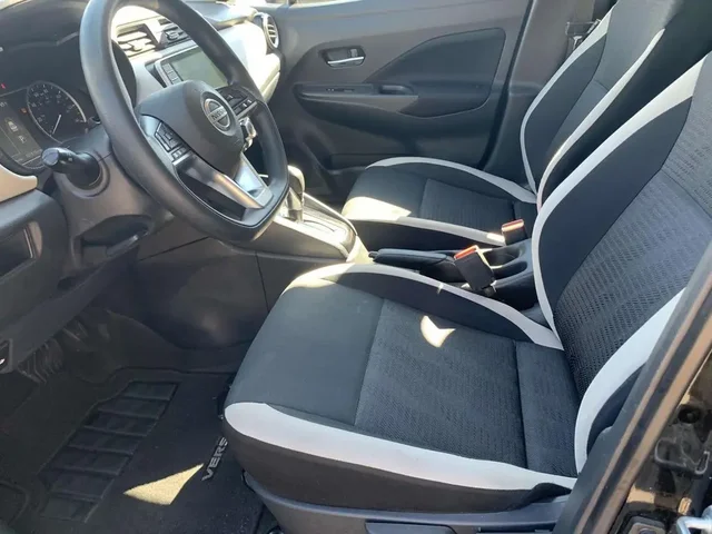 SEMINUEVOS NISSAN Versa a Estados en autogozo