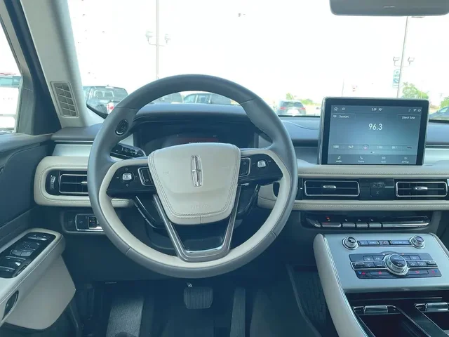 SEMINUEVOS LINCOLN Aviator a Estados en autogozo