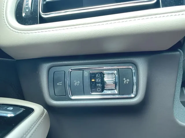 SEMINUEVOS LINCOLN Aviator a Estados en autogozo