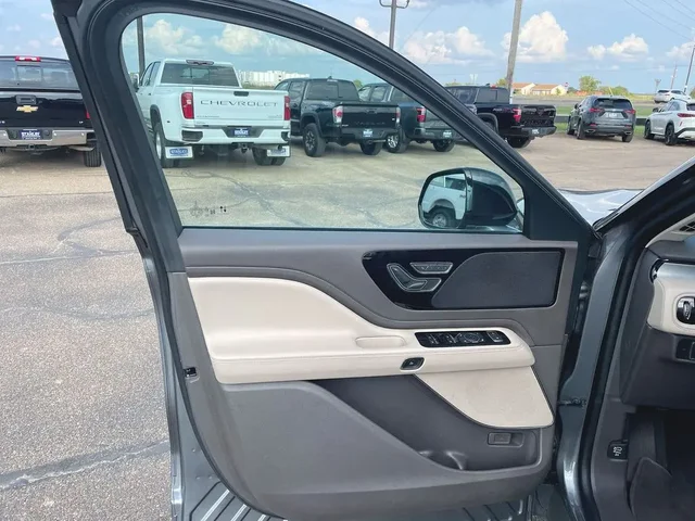 SEMINUEVOS LINCOLN Aviator a Estados en autogozo