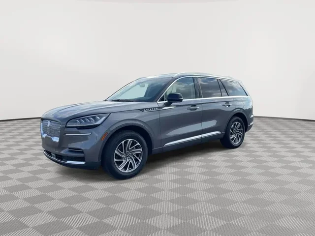SEMINUEVOS LINCOLN Aviator a Estados en autogozo