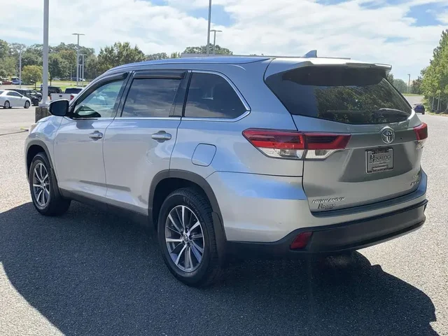 SEMINUEVOS TOYOTA Highlander a Estados en autogozo