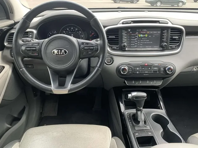SEMINUEVOS KIA Sorento a Estados en autogozo