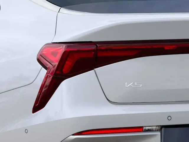 Nuevos KIA K5 à Estados chez autogozo