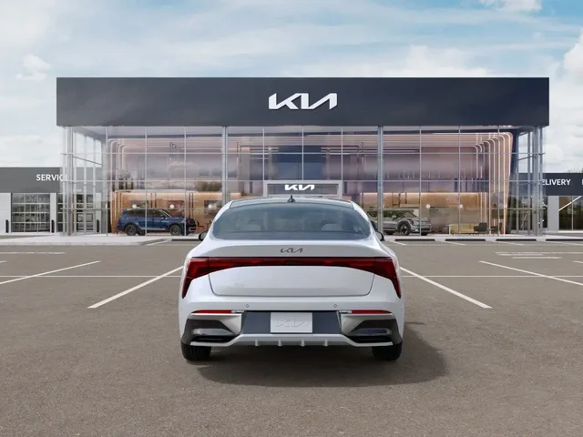Nuevos KIA K5 à Estados chez autogozo