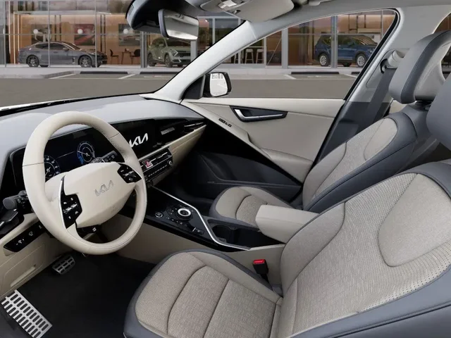 Nuevos KIA NIRO à Estados chez autogozo