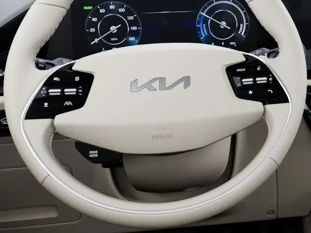 Nuevos KIA NIRO à Estados chez autogozo