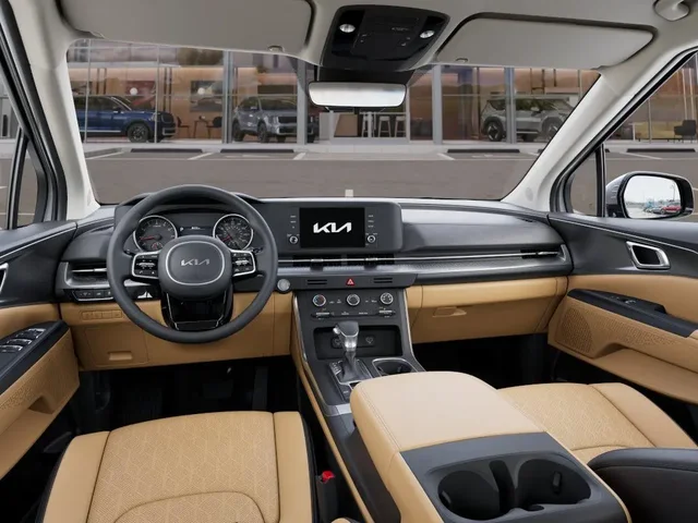 Nuevos KIA CARNIVAL à Estados chez autogozo