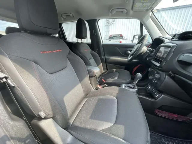 SEMINUEVOS JEEP Renegade a Estados en autogozo