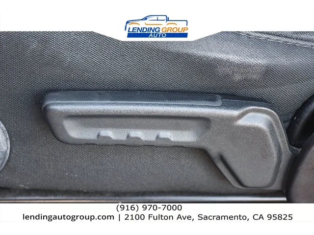 SEMINUEVOS JEEP Wrangler Unlimited at Lending Group Auto in Sacramento