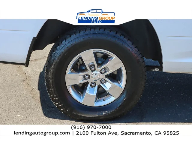 SEMINUEVOS RAM 1500 at Lending Group Auto in Sacramento