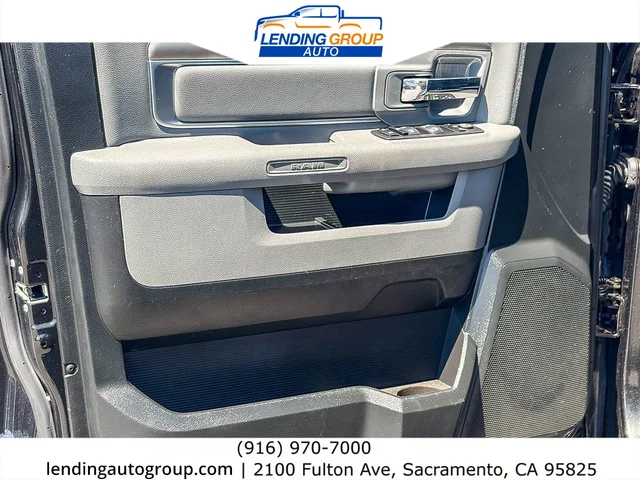SEMINUEVOS RAM 1500 a Estados en autogozo
