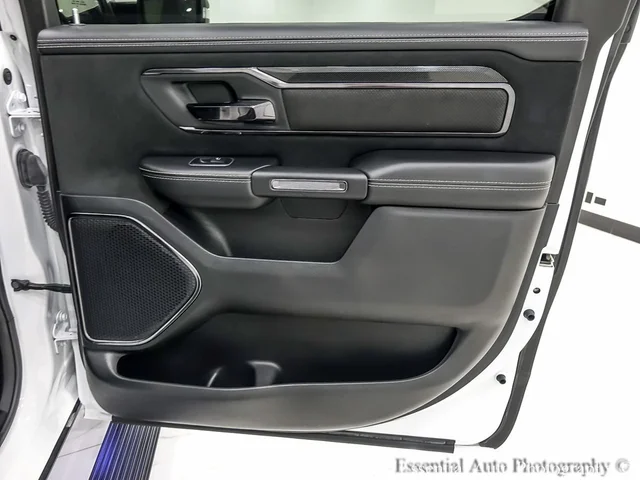 SEMINUEVOS RAM 1500 a Estados en autogozo