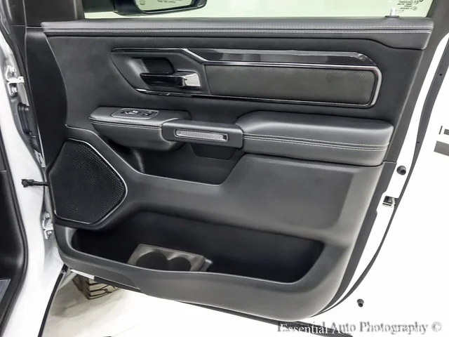 SEMINUEVOS RAM 1500 a Estados en autogozo