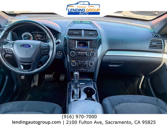 SEMINUEVOS FORD Explorer at Lending Group Auto in Sacramento