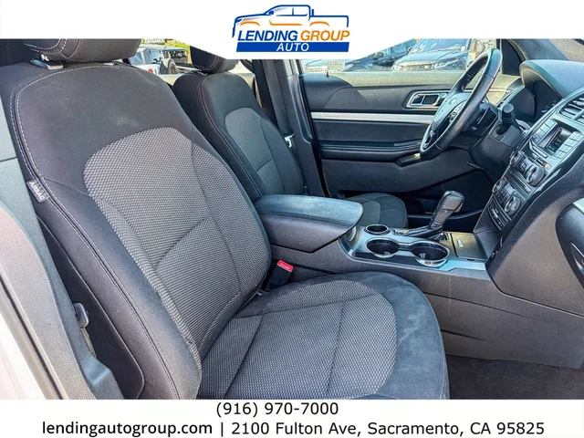 SEMINUEVOS FORD Explorer at Lending Group Auto in Sacramento