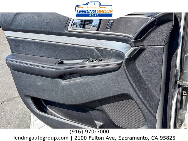 SEMINUEVOS FORD Explorer at Lending Group Auto in Sacramento
