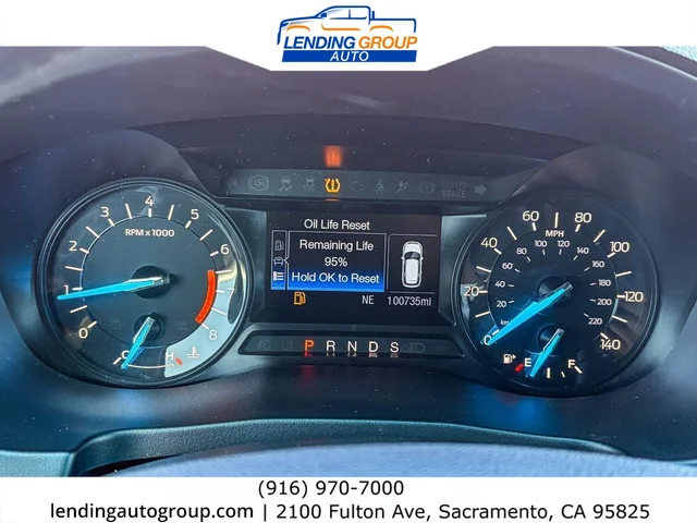 SEMINUEVOS FORD Explorer at Lending Group Auto in Sacramento