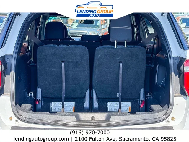 SEMINUEVOS FORD Explorer at Lending Group Auto in Sacramento