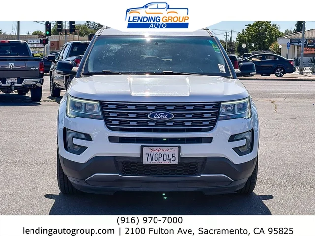 SEMINUEVOS FORD Explorer at Lending Group Auto in Sacramento