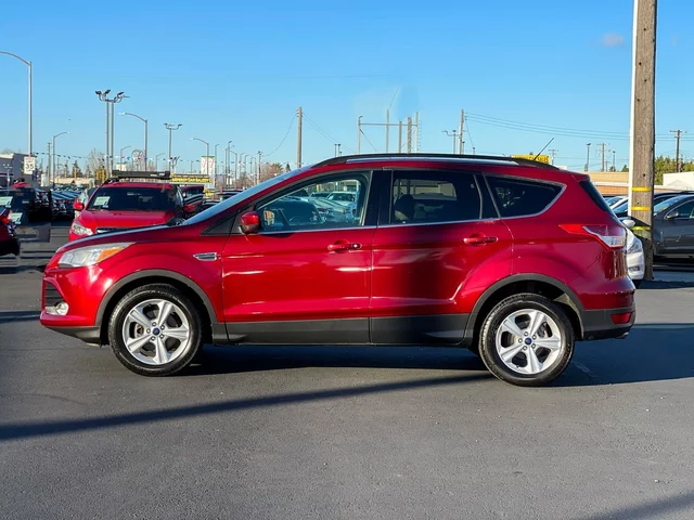 SEMINUEVOS FORD Escape at Lending Group Auto in Sacramento