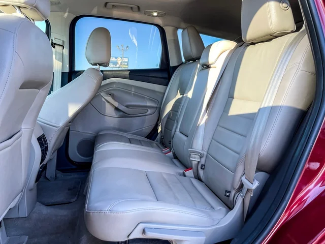 SEMINUEVOS FORD Escape at Lending Group Auto in Sacramento