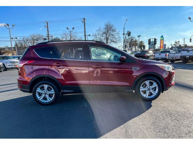 SEMINUEVOS FORD Escape at Lending Group Auto in Sacramento