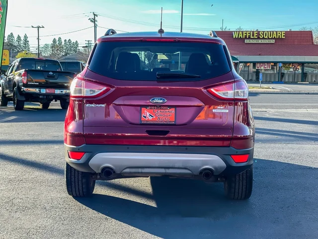 SEMINUEVOS FORD Escape at Lending Group Auto in Sacramento