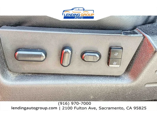 SEMINUEVOS FORD F-150 at Lending Group Auto in Sacramento