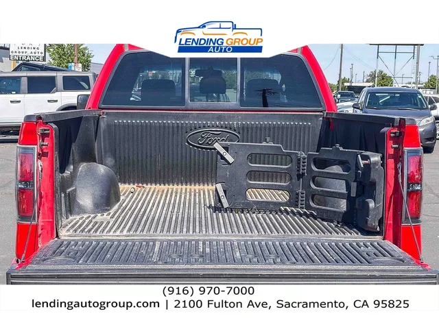 SEMINUEVOS FORD F-150 at Lending Group Auto in Sacramento