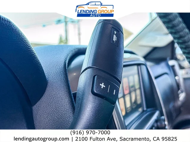 SEMINUEVOS CHEVROLET Silverado 1500 at Lending Group Auto in Sacramento