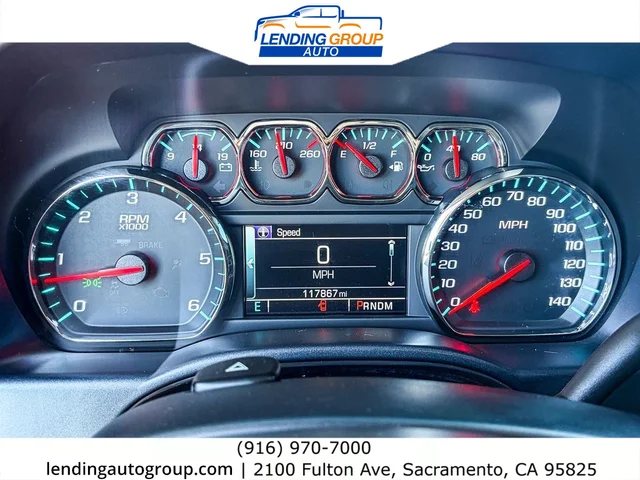 SEMINUEVOS CHEVROLET Silverado 1500 at Lending Group Auto in Sacramento