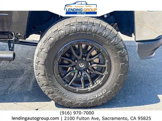 SEMINUEVOS CHEVROLET Silverado 1500 at Lending Group Auto in Sacramento