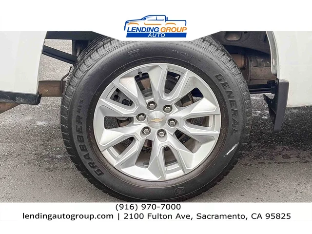 SEMINUEVOS CHEVROLET Silverado 1500 LTD at Lending Group Auto in Sacramento