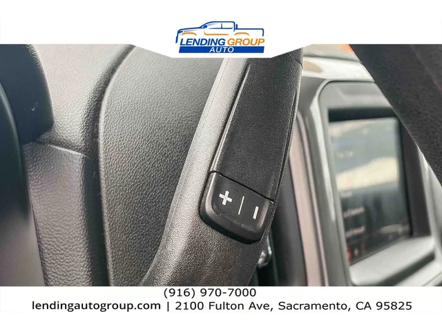 SEMINUEVOS CHEVROLET Silverado 1500 LTD at Lending Group Auto in Sacramento