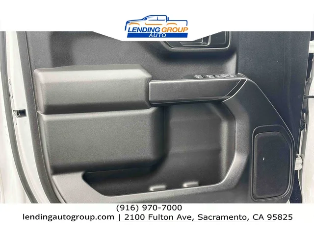 SEMINUEVOS CHEVROLET Silverado 1500 LTD at Lending Group Auto in Sacramento