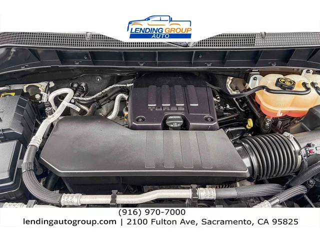 SEMINUEVOS CHEVROLET Silverado 1500 LTD at Lending Group Auto in Sacramento