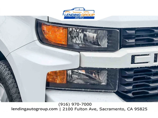SEMINUEVOS CHEVROLET Silverado 1500 LTD at Lending Group Auto in Sacramento