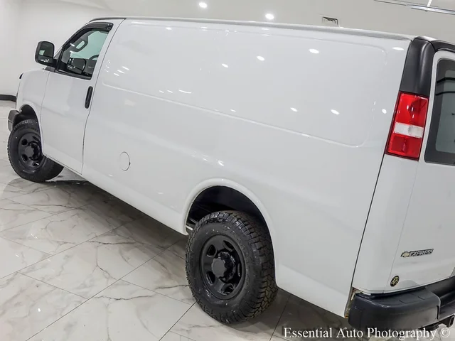 SEMINUEVOS CHEVROLET Express Cargo Van a Estados en autogozo